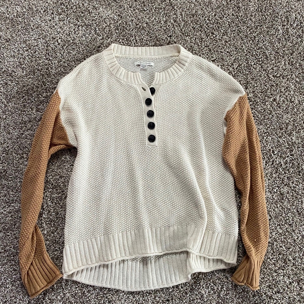 American Eagle Knit Sweater
